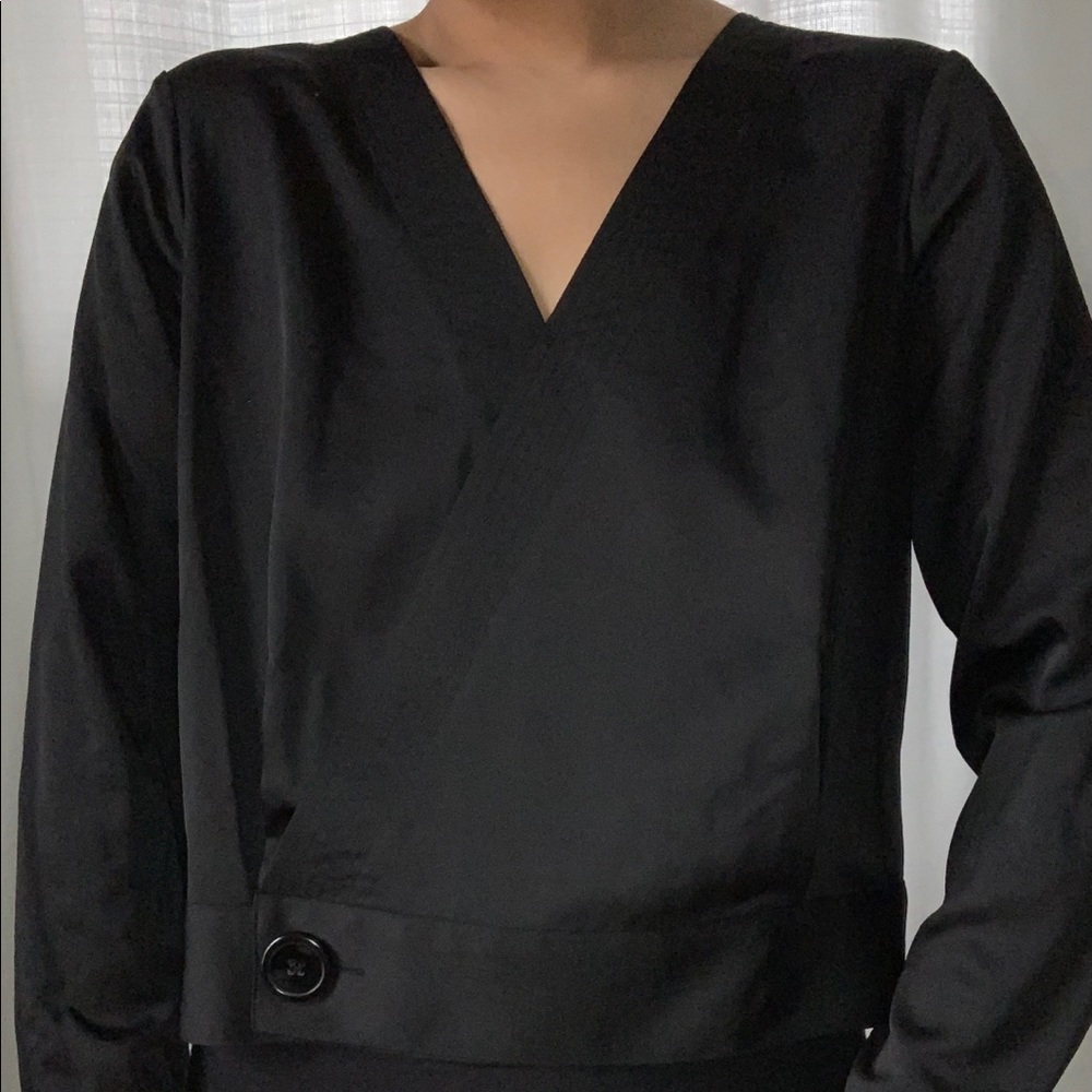 WORTHINGTON- Black Satin Long Sleeve Blouse -Large